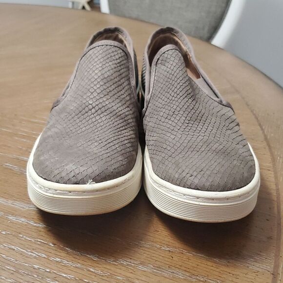 Sofft Somers 111, Grey Leather Slip On Loafers, Size 8 - Picture 2 of 10
